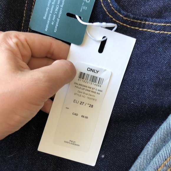 Sold VEROMODA BLUE JEANS - Picture 5 of 6